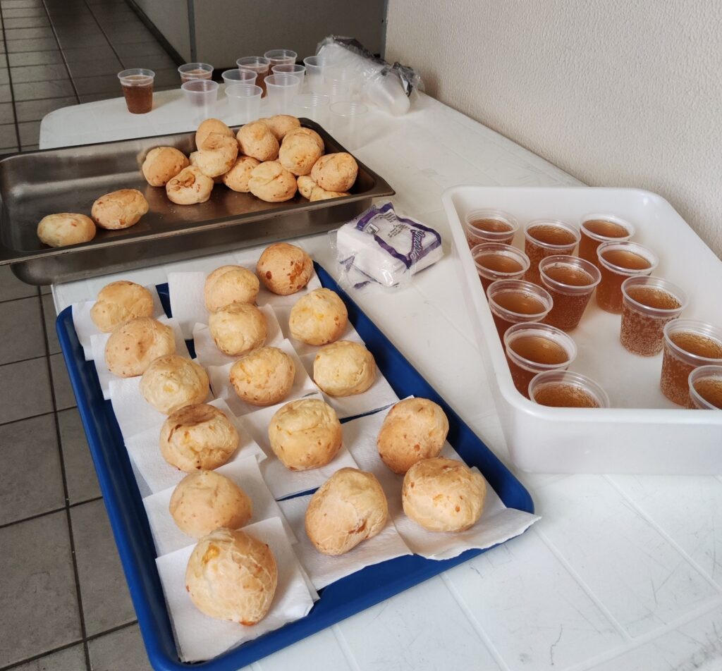 Lanche em Comemoração ao Dia das Crianças