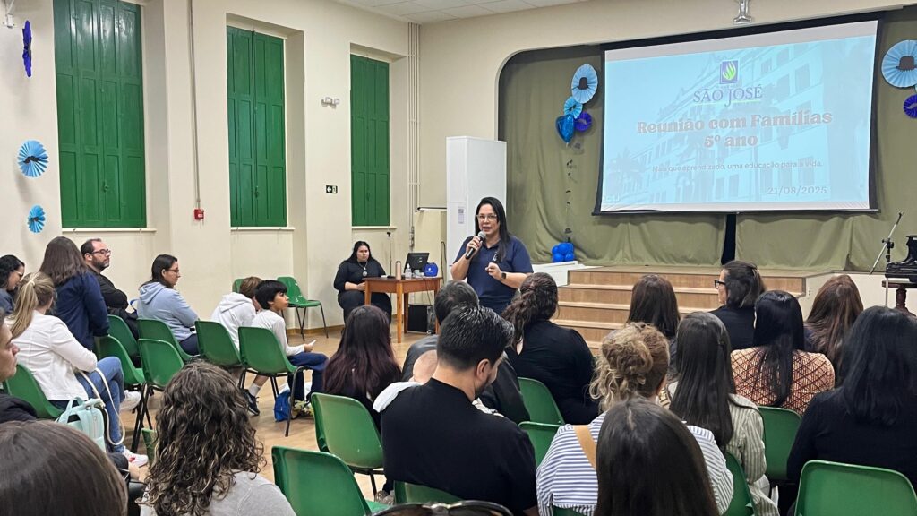 Reunião com as famílias e os alunos do 5º ano