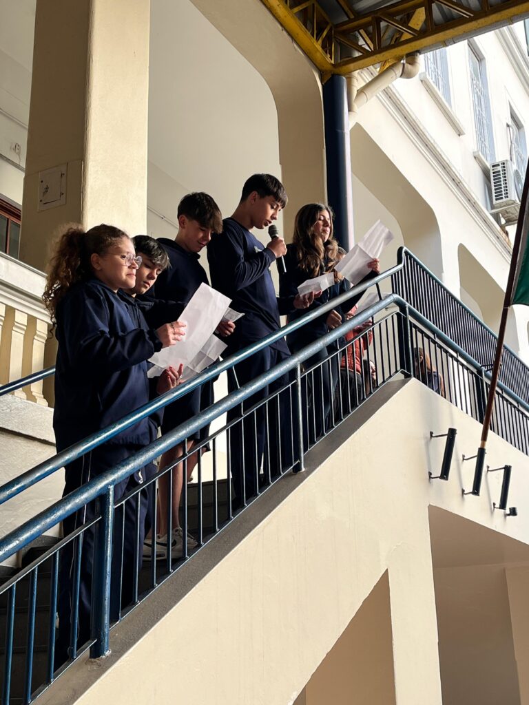 Homenagem ao Dia do Estudante e ao Dia de Santa Clara – Momento Cívico