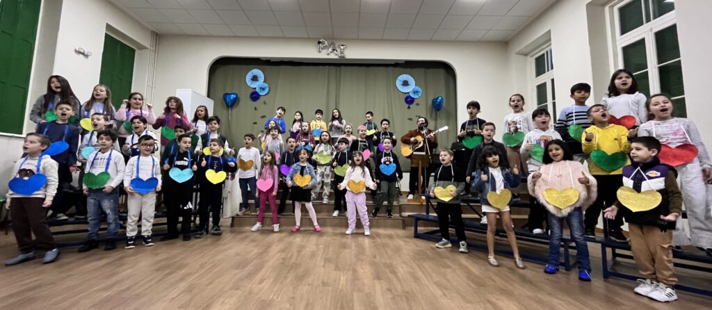 Apresentações em Homenagem ao Dia dos Pais