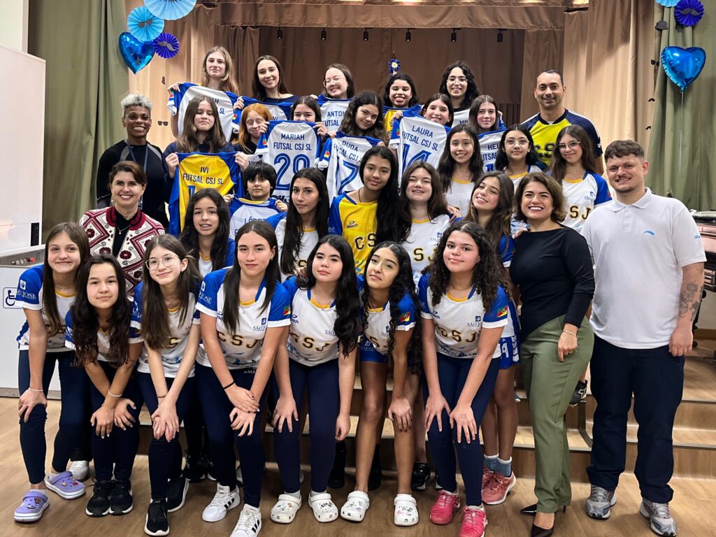 Entrega dos Uniformes Esportivos Patrocinados pela Empresa Higra