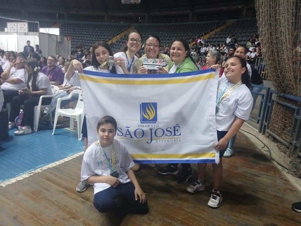 2°lugar na MOTIC na categoria 4ºs, 5°s e 6°s anos