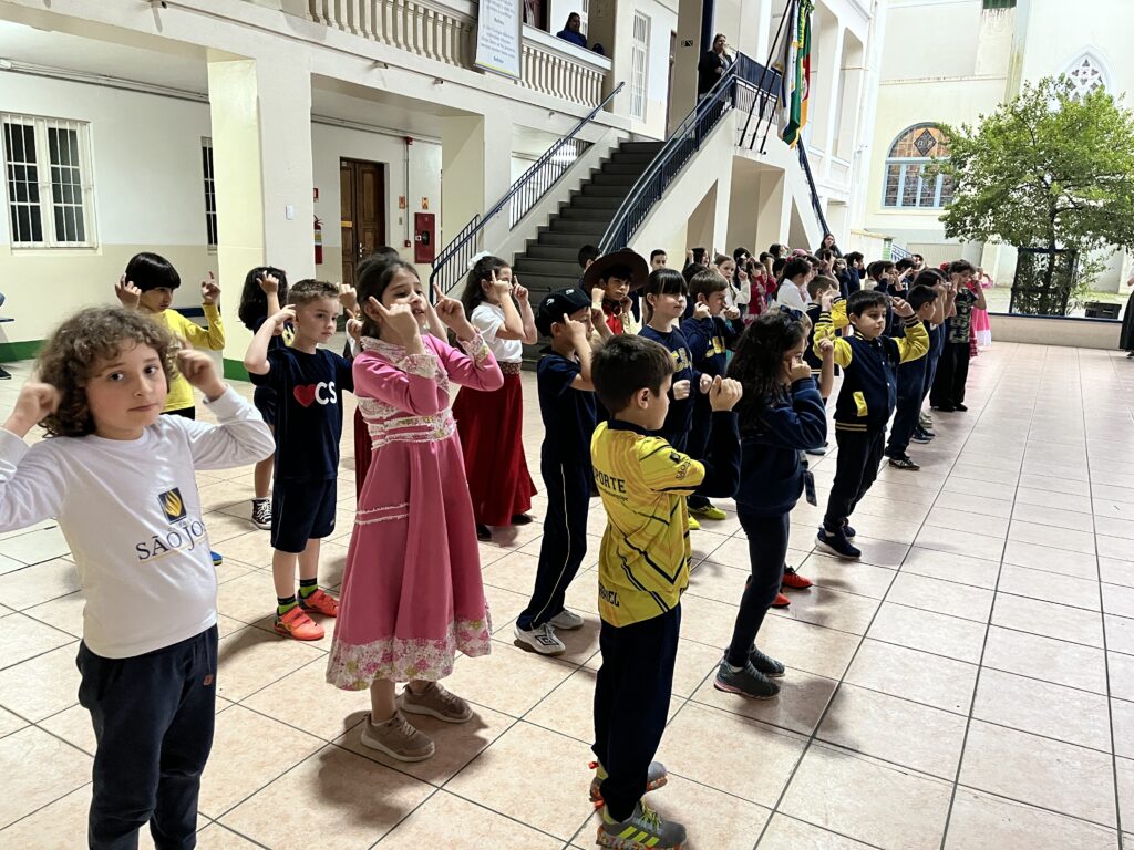 Momento Cívico em Homenagem à Semana Farroupilha