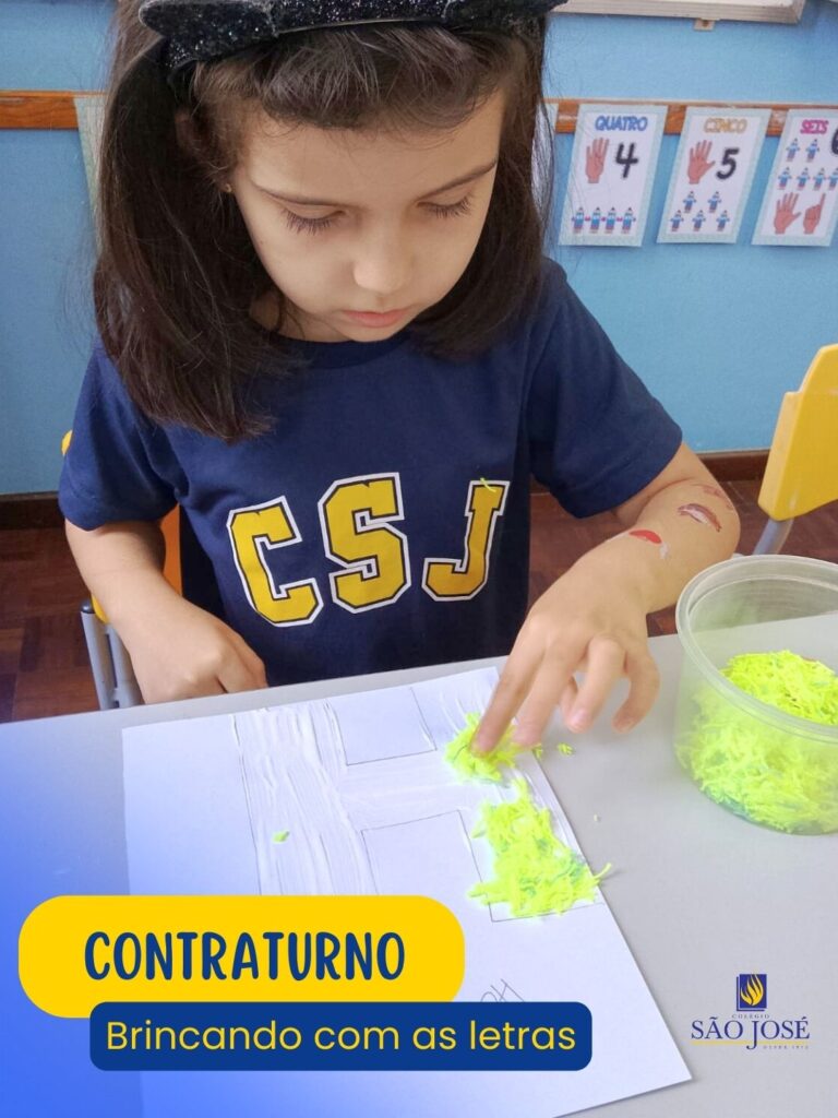 Brincando com as letras – Contraturno